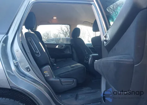 2016 Nissan Pathfinder Sv z USA, uszkodzony, nr VIN 5N1AR2MM5GC601301